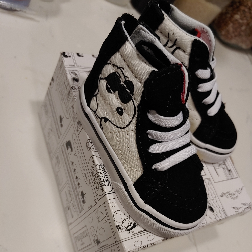 Vans peanuts special edition